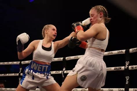 astrid wett weigh in|OnlyFans star Astrid Wett defeats Keeley in one round